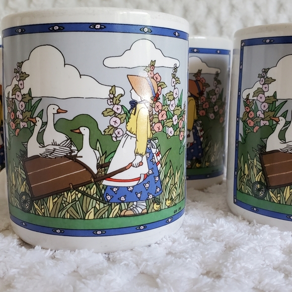 Set of 3 Vintage Mary Lake Thompson Cups - Picture 8 of 12